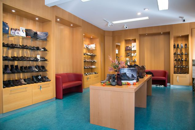 Leeb Orthopädische Schuhe Geschäft in St. Pölten
